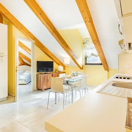 Star House *